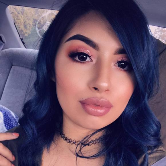 Meet your Posher, Ilse - Picture 1 of 1